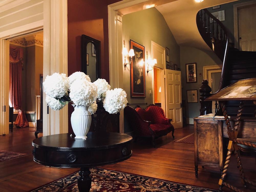 Rothschild Pound House Inn 哥伦布 外观 照片
